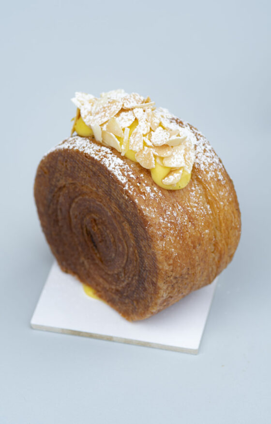 Roll Crema e Visciola
